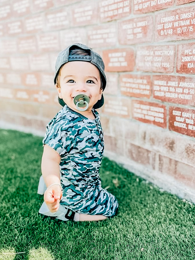 Maverick - Henley Short Sleeve Romper